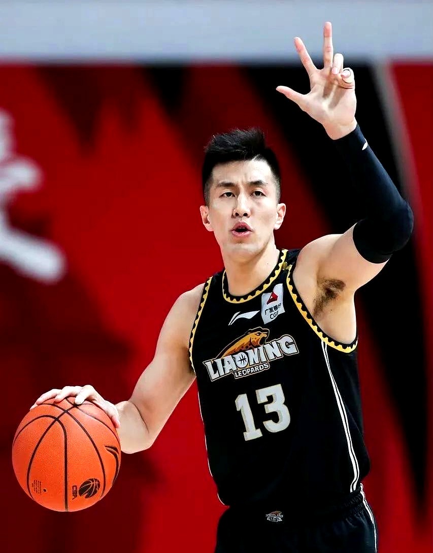 九博app下载 -法甲倒计时，广厦男篮赛前防线松动，细节引发关注，态度坚定，控场能力受关注的简单介绍