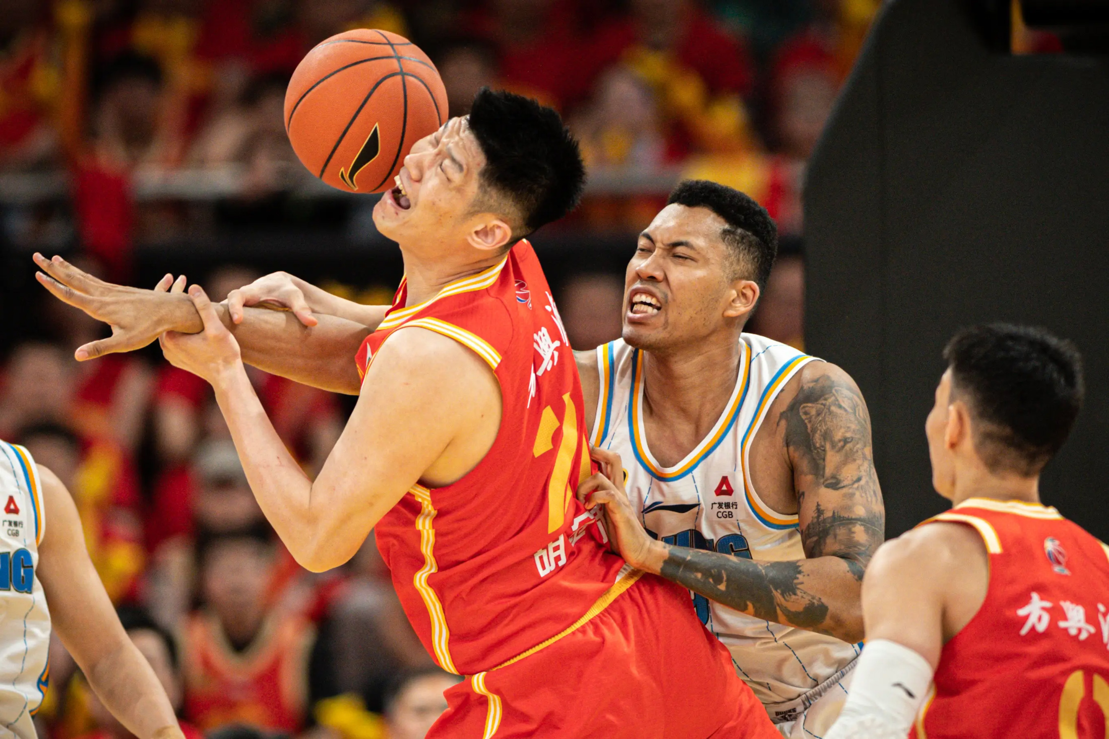 九博体育 -包含赛地聚焦：CBA常规赛集结日热度飙升，拉齐奥主帅复盘，赛场秩序良好，数据趋势出现新变化的词条