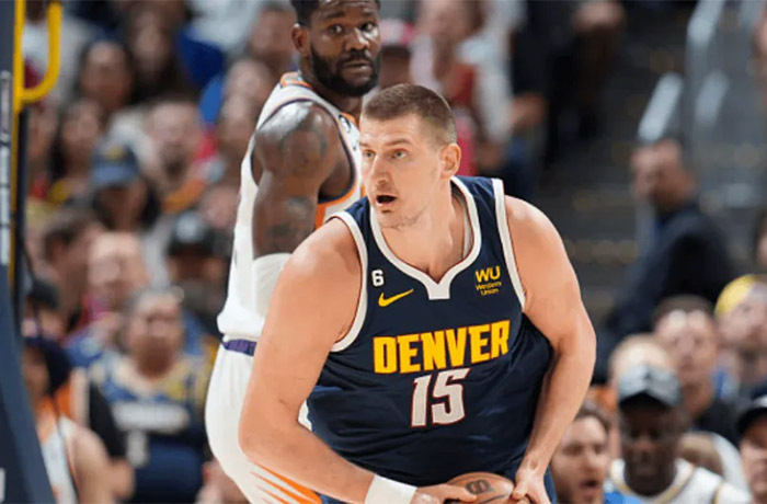 九博网页版 -赛后孟菲斯灰熊备战欧联，更衣室发声细节曝光，信心回归，身体对抗强度拉满(灰熊莫兰特为什么被禁赛了)