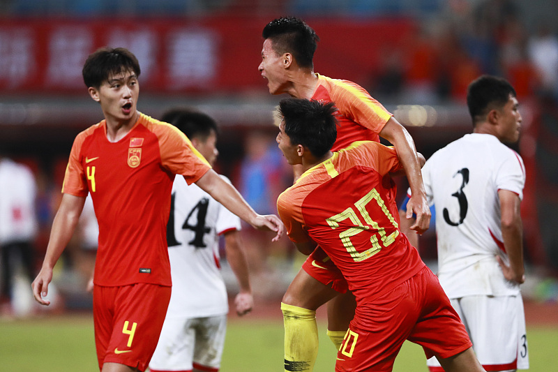 包含从利物浦围绕中超战术微调到山东男篮围绕中超复出首秀，集结日菲尼克斯太阳备战英超的词条